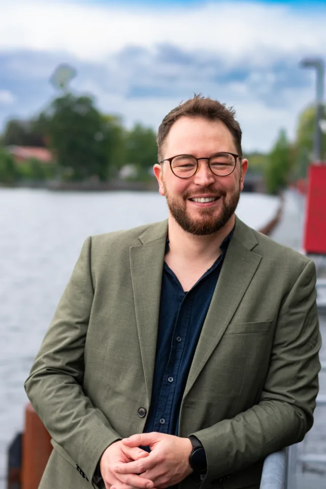 Lasse Petersen, Co-Founder and CEO, at the waterfront in Kiel